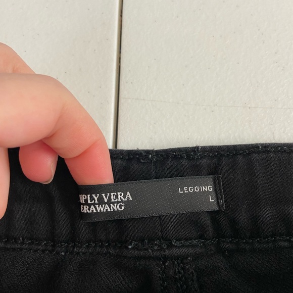 EUC Simply Vera Verawang‎ women’s black skinny fit leggings pull on pants large - Picture 5 of 7